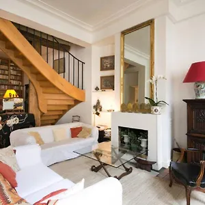 Apartment Duplex St-michel - Quartier Latin France